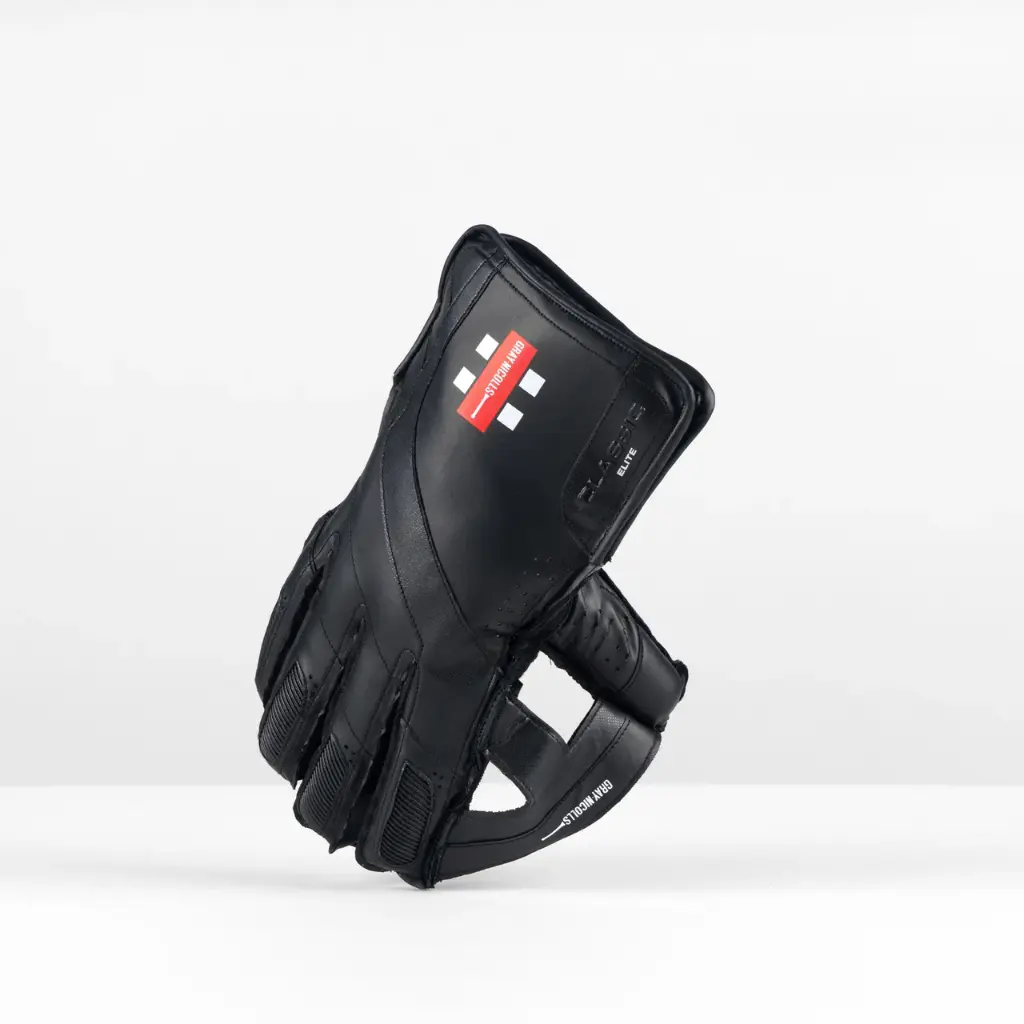 CWAF25Wicketkeeping_20Classic_20Elite_20Wicket_20Keeping_20Glove_20Black_20Back_20Angle.webp