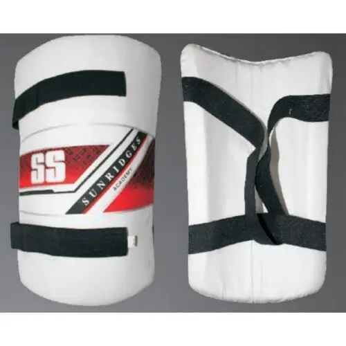 SS Academy Thigh Guard (Youth)